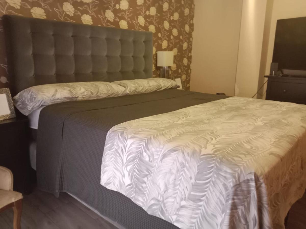 Habitacion Privada Tarragona Con Cocina Salon Y Terraza Piso Compartido Esterno foto