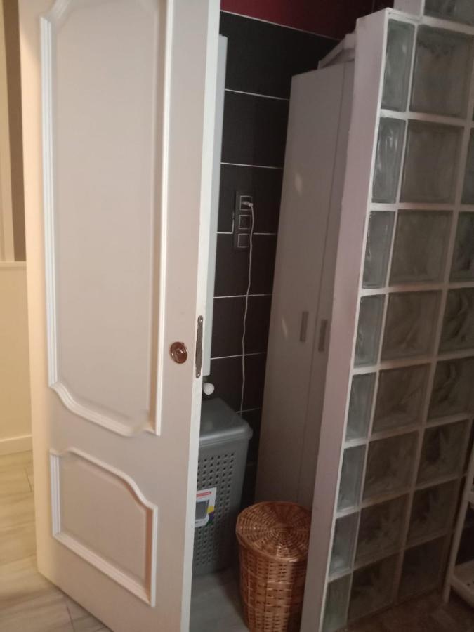 Habitacion Privada Tarragona Con Cocina Salon Y Terraza Piso Compartido Esterno foto