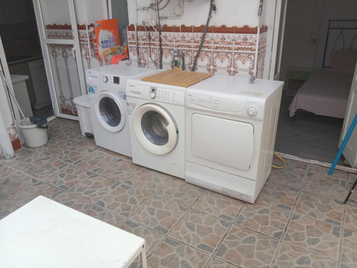 Habitacion Privada Tarragona Con Cocina Salon Y Terraza Piso Compartido Esterno foto